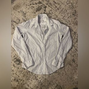 FRANK & EILEEN Barry stripe button down